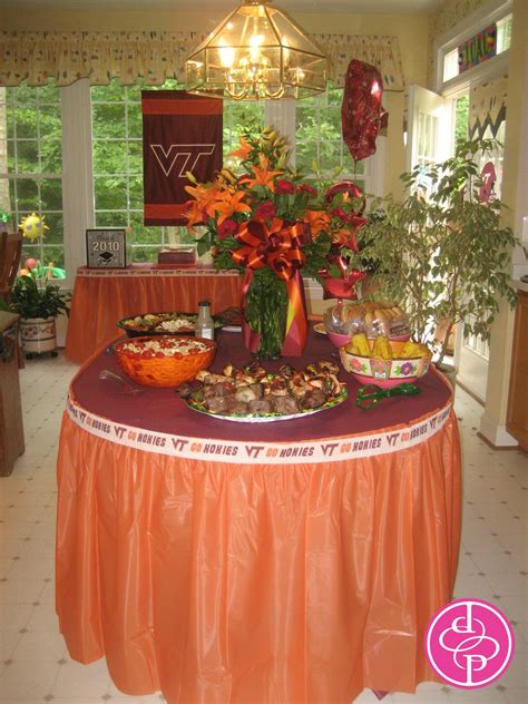 10 Hokies Party Decoration Ideas