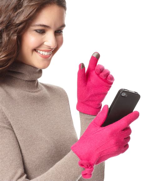 5 Best Ladies Tech Gloves