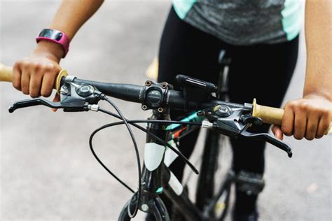 5 Cycling Tech Hacks For Better Rides