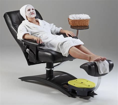 5 Essential Features To Look For In A Pedicure Chair