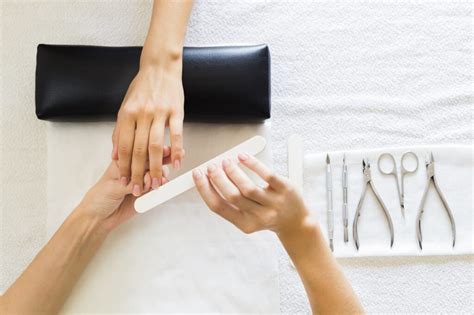 5 Tips For Nails Tech Salon Success