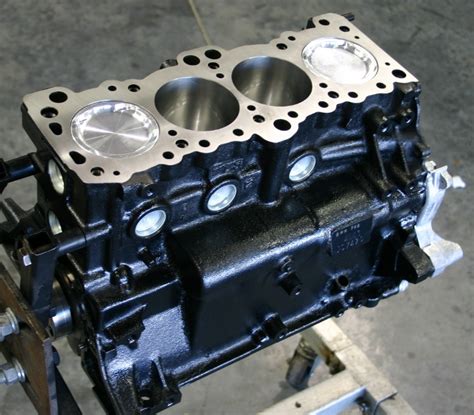 5 Tips For Rebuilding A 4 Cylinder Engine