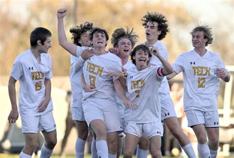 5 Ways Harford Tech Excels In Soccer