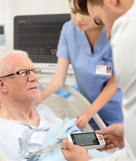 5 Ways Patient Care Tech Enhances Telemetry Monitoring