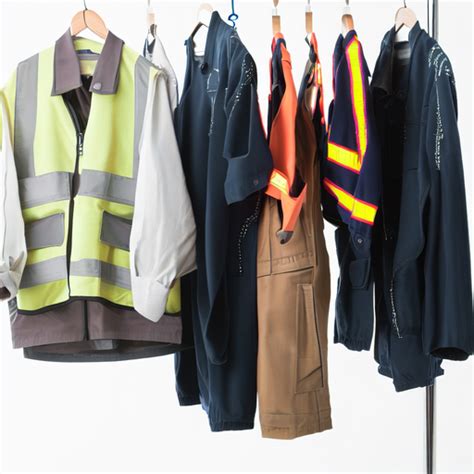 5 Ways Payne Tech Uniforms Elevate Workwear