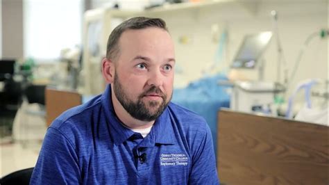 5 Ways Respiratory Therapy Techs Save Lives