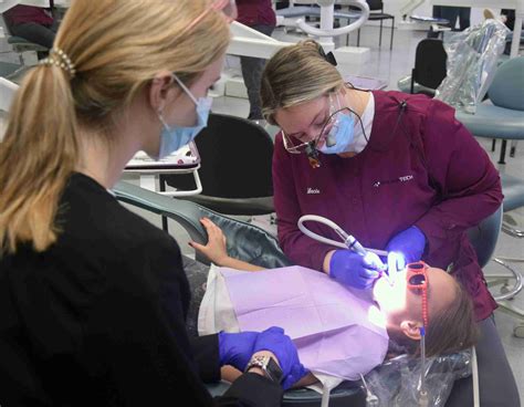 5 Ways Salina Tech Prepares Dental Hygiene Students