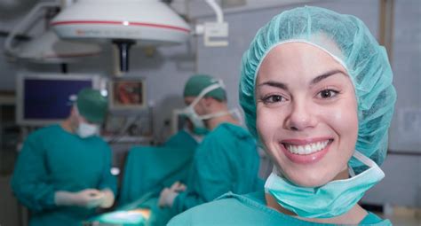 5 Ways To Earn A Surgical Tech Diploma