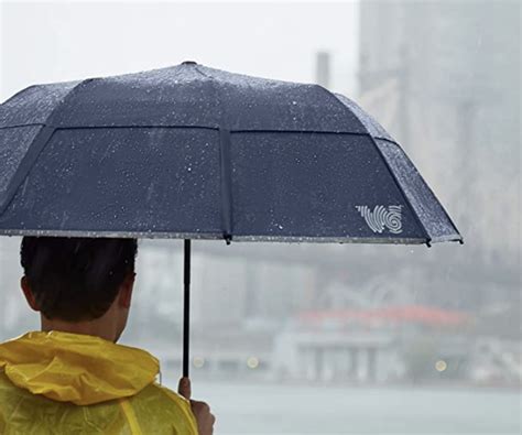 5 Ways To Stay Dry With Tech Umbrellas