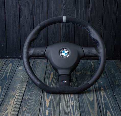 5 Ways To Upgrade With E30 M Tech 2 Steering Wheel