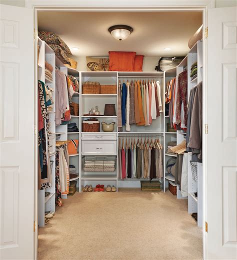 5 Ways To Upgrade Your Closet With Smart Tech