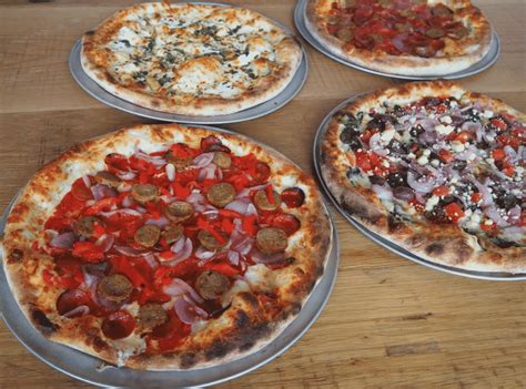 6 Best Pizzas Near Georgia Tech