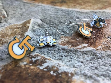 7 Georgia Tech Earrings To Rep Your School Spirit