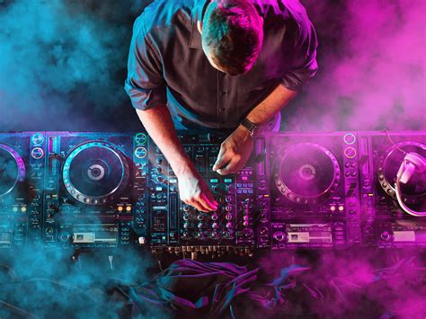 Edm Tech: Revolutionizing Electronic Dance Music Production