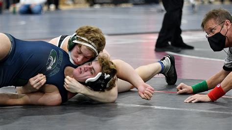 Monty Tech Wrestling: Mat Hawks Take Center Stage