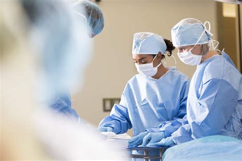 Surgical Tech Programs In Chicago: Find Top Schools