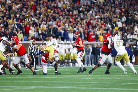 Usc Vs Georgia Tech: Football Rivalry Breakdown