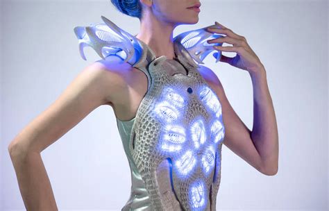 Wearable Tech Clothing For The Modern Fashionista